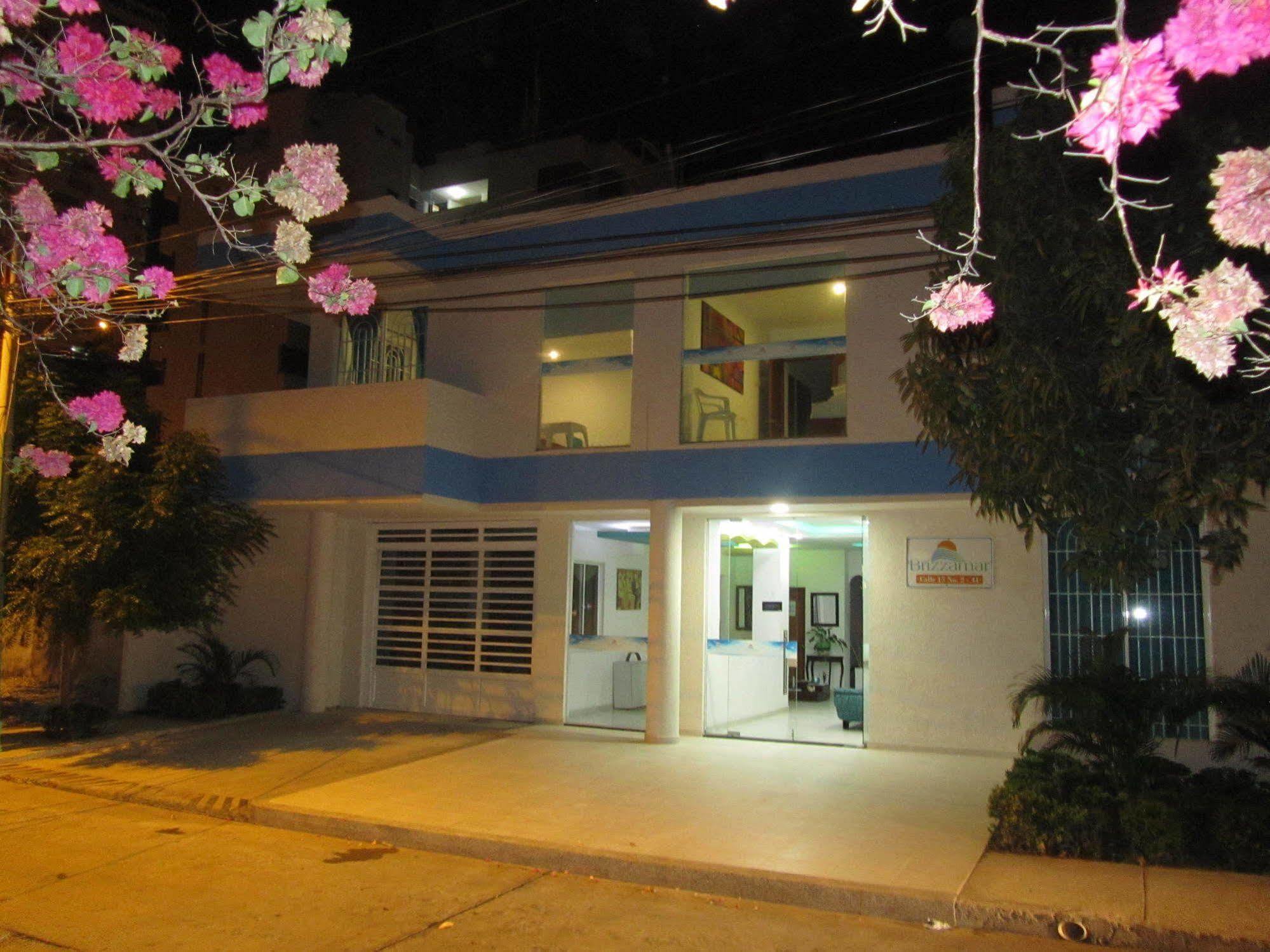 Brizzamar Hotel Santa Marta  Luaran gambar